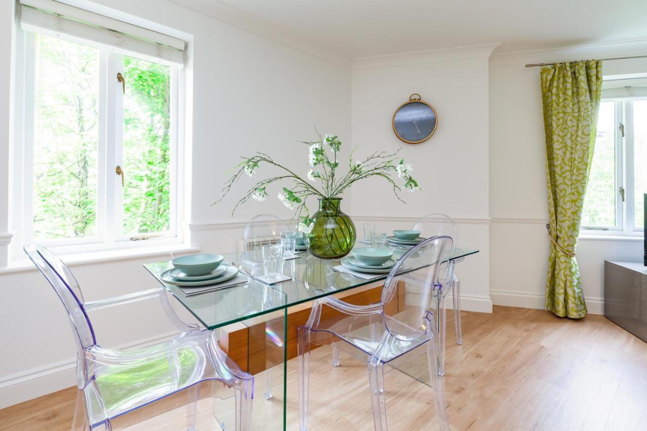 6 Swan Court * Oxford